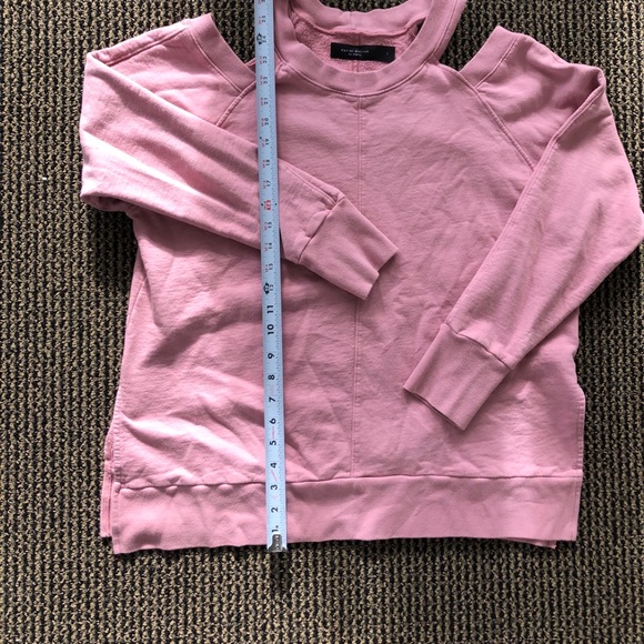 Blush Women’s Large Cold Shoulder Sweatshirt - Picture 2 of 5